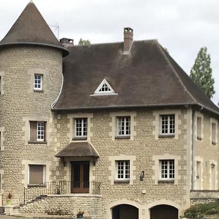 Demeure Des Carila Bed and Breakfast Heudebouville Eksteriør billede