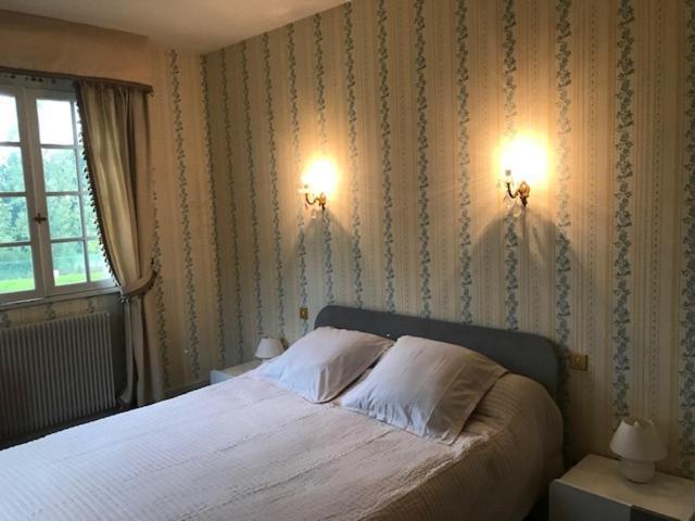Demeure Des Carila Bed and Breakfast Heudebouville Eksteriør billede